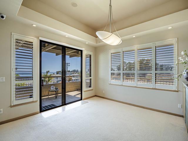 515 2nd Street, Santa Cruz CA: https://media.crmls.org/mediaz/df2f533d-7dc8-42b2-98f1-13d2331cb0e0.jpg