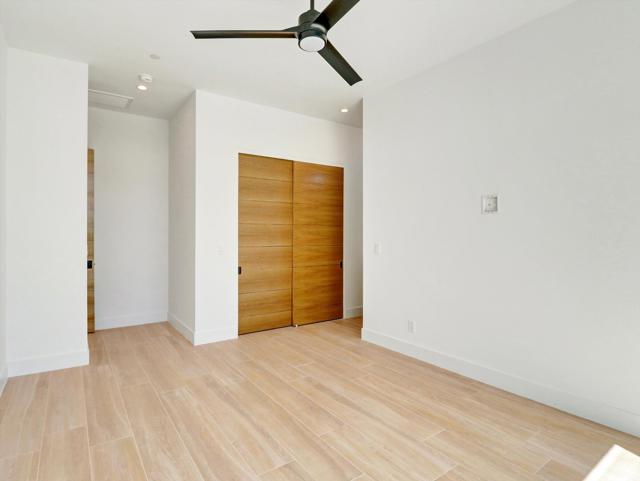 52120 Avenida Alvarado, La Quinta CA: https://media.crmls.org/mediaz/df302331-616e-474e-bb31-1a01aa809b86.jpg