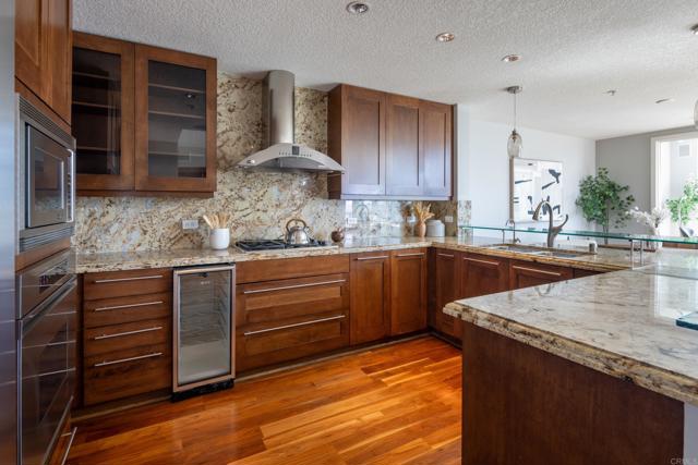 Detail Gallery Image 8 of 27 For 1199 Pacific Hwy #1605,  San Diego,  CA 92101 - 3 Beds | 2 Baths