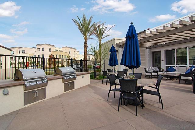 Image 19 of 22 For 5405 Beach Bluff Ln  224