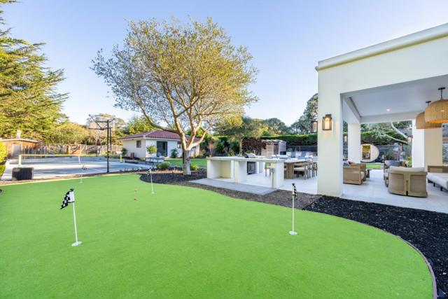 543 Asilomar Boulevard, Pacific Grove CA: https://media.crmls.org/mediaz/df322ade-a5c5-4e71-993c-4f3a6ebd8cec.jpg