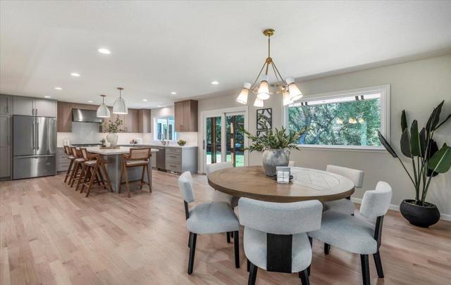 111 Vista Del Prado, Los Gatos CA: https://media.crmls.org/mediaz/df325d72-6517-4d66-8df1-7932c10f2788.jpg