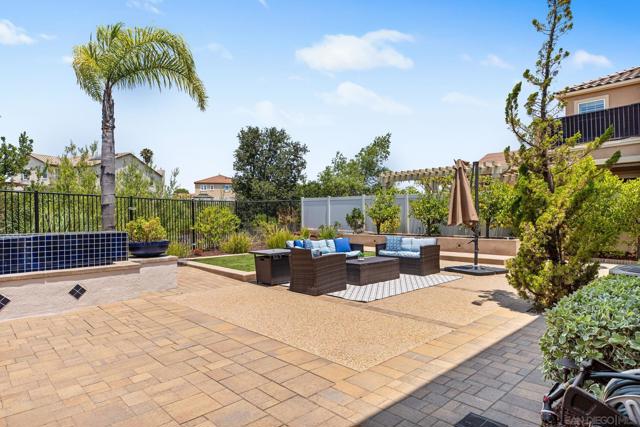 12712 Cloudbreak Ave, San Diego CA: https://media.crmls.org/mediaz/df33b8c7-03cf-4bcc-847e-759a950b3fc3.jpg