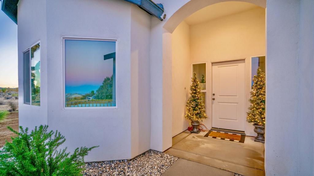 MLS #219139278DA image #2