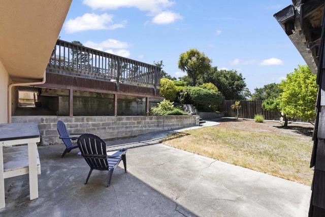 2440 Rosewood Drive, San Bruno CA: https://media.crmls.org/mediaz/df33c6cb-3920-4dcc-b1c3-2e3d35c72370.jpg