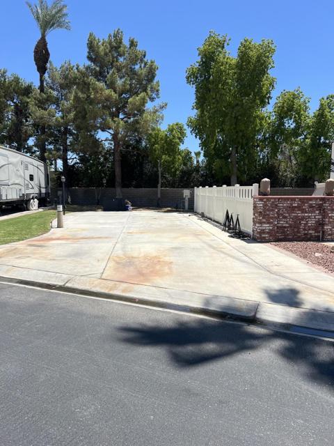 69411 Ramon Rd #930, Cathedral City CA: https://media.crmls.org/mediaz/df3447b5-174f-4c03-baab-f4faebf02d48.jpg