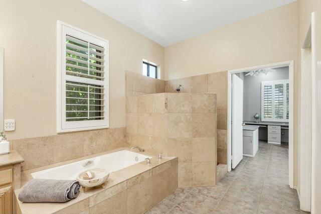 63 San Marino Circle, Rancho Mirage CA: https://media.crmls.org/mediaz/df34bced-22c4-4836-84ed-0440005cfd0f.jpg