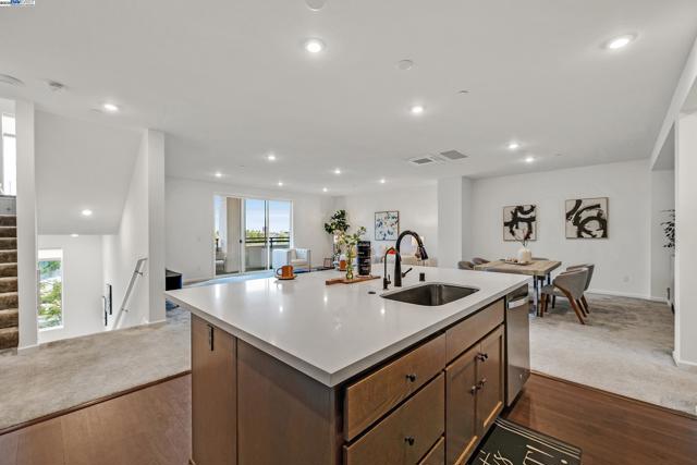 5394 Arnold Rd, Dublin CA: https://media.crmls.org/mediaz/df34bedb-7b9d-40e8-9370-ea5ba70495a6.jpg