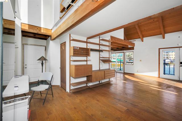 Image 17 of 60 For 1293 Sanderling Is