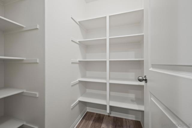 1718 Santa Ivy Ave, Chula Vista CA: https://media.crmls.org/mediaz/df35216d-143e-4c2d-b47a-457d9e454a6d.jpg