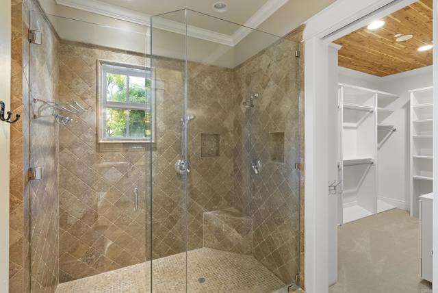 16631 Valle Verde Rd, Poway CA: https://media.crmls.org/mediaz/df35983b-6bc3-435e-b67a-7df29bd09595.jpg