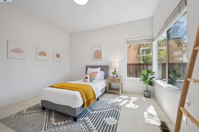447 Donner Way, San Ramon CA: https://media.crmls.org/mediaz/df36cda6-732a-454a-913c-f100cfcafa96.jpg