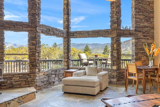 36958 Goldshot Creek Road, Mountain Center CA: https://media.crmls.org/mediaz/df371df2-05df-49dc-a63b-37f29e693e73.jpg
