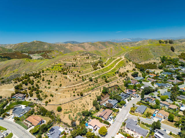 1251 Via Cielito, Ventura CA: https://media.crmls.org/mediaz/df38fd56-50b2-47da-b8cb-b910edfbc9d9.jpg