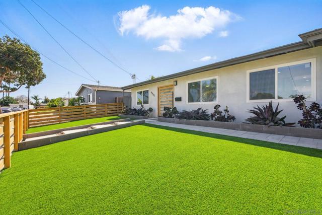 4862 Kesling Ct, San Diego CA: https://media.crmls.org/mediaz/df396aca-0781-4a0f-9267-e128e9025860.jpg