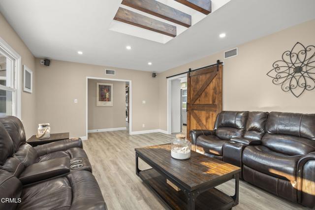 Detail Gallery Image 9 of 48 For 1026 Cadiz Dr, Simi Valley,  CA 93065 - 3 Beds | 2 Baths