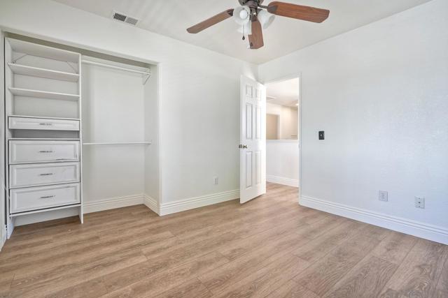 4811 Ventana Way, Oceanside CA: https://media.crmls.org/mediaz/df3b7157-978e-4157-9590-9ea4d6ab844c.jpg