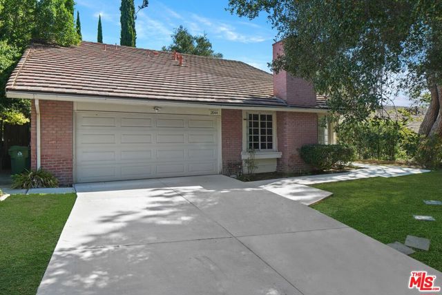 2644 Basil Lane, Los Angeles CA: https://media.crmls.org/mediaz/df3bf3b4-241a-471c-9f2a-6a5603948bfd.jpg