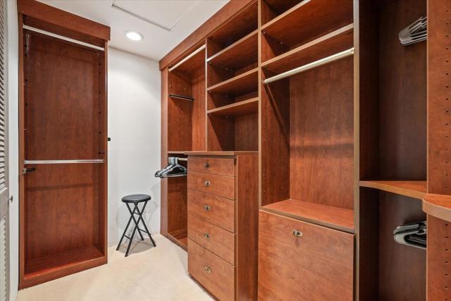 46520 Arapahoe Circle, Indian Wells CA: https://media.crmls.org/mediaz/df3c89cc-23ec-4542-9b82-a8504e09a32e.jpg