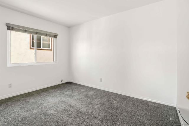 13170 Entreken Ave,  CA: https://media.crmls.org/mediaz/df3d4c0b-2867-4293-b003-c1f565a9b797.jpg