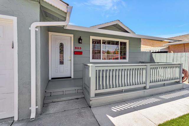 905 S Capitol Avenue, San Jose CA: https://media.crmls.org/mediaz/df3d4fa1-514d-4241-a1c8-133fc2ad9252.jpg