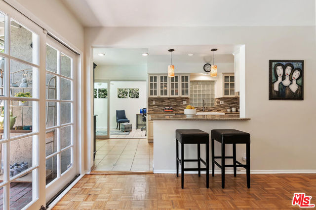 13155 Hartsook Street, Sherman Oaks CA: https://media.crmls.org/mediaz/df3eef30-ad8b-4573-aa6d-e27b41f05b0c.jpg