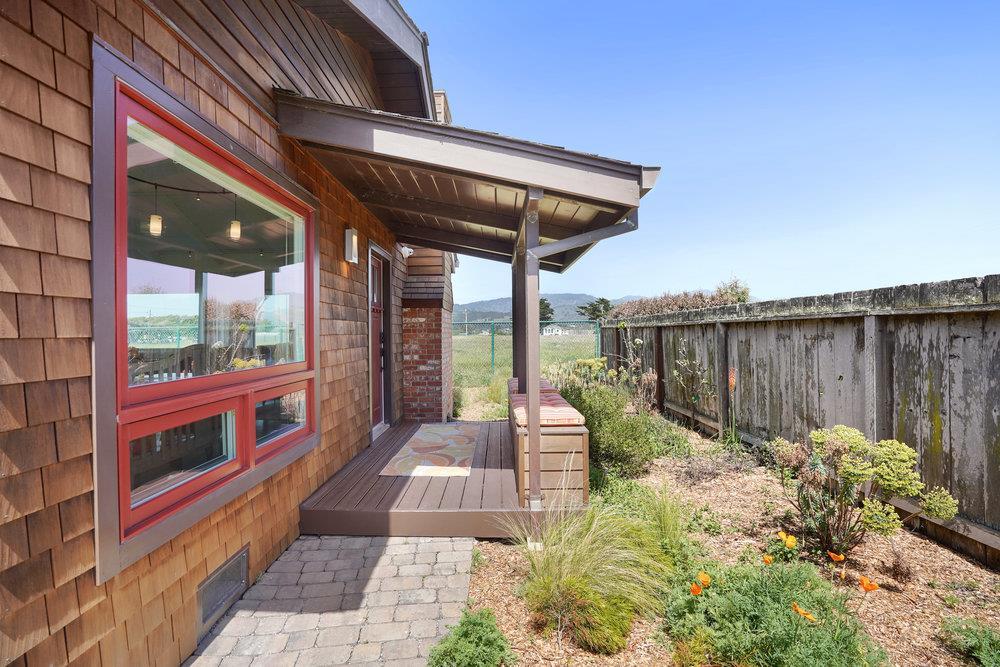 137 Kelly Avenue, Half Moon Bay CA: https://media.crmls.org/mediaz/df3f2799-6359-4174-902d-079a8fc2361b