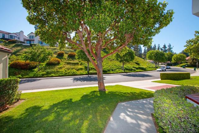 Image 4 of 65 For 17735 Devereux Rd