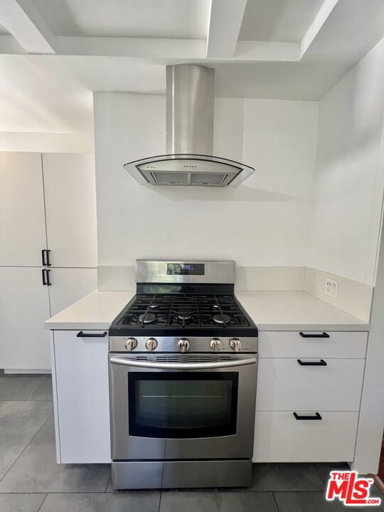 3964 Goodland Place, Studio City CA: https://media.crmls.org/mediaz/df40b223-b355-4520-80c0-8d61f87128e7.jpg