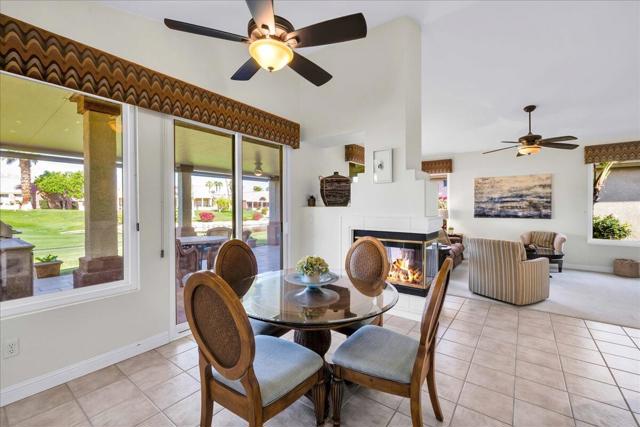 42197 Turqueries Avenue, Palm Desert CA: https://media.crmls.org/mediaz/df41b997-d6d7-4365-b167-76e731f55f80.jpg