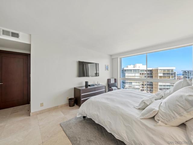 MLS #250039929SD image #25