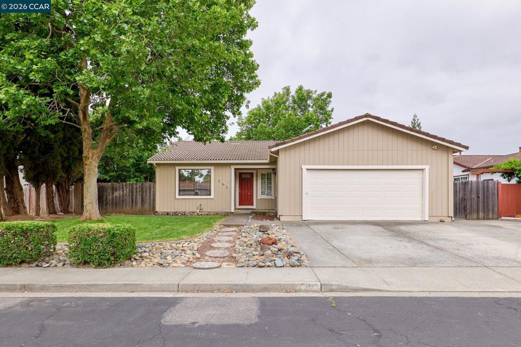743 Scottsdale Dr