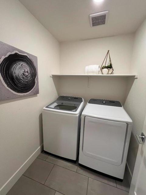 3839 Development Terrace, Fremont CA: https://media.crmls.org/mediaz/df460082-2d15-499d-a820-ed2c78ceeaaa.jpg