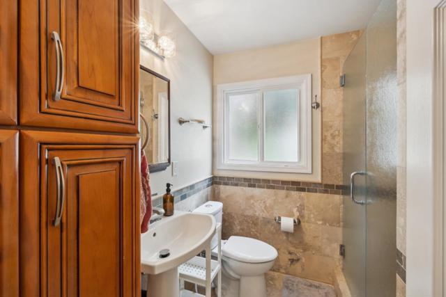 4021 Campana Drive, Palo Alto CA: https://media.crmls.org/mediaz/df464969-589b-45b5-b400-7c6a7d868589.jpg