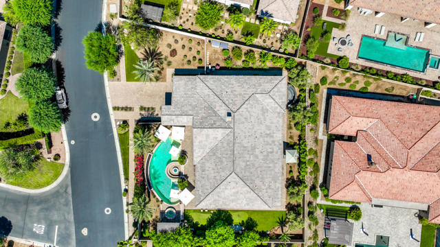 54780 Damascus Drive, La Quinta CA: https://media.crmls.org/mediaz/df466f55-2885-451b-af51-607421010390.jpg