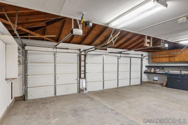 13765 Celestial Rd, Poway CA: https://media.crmls.org/mediaz/df469359-70b4-4797-8faa-be6c51c78fce.jpg