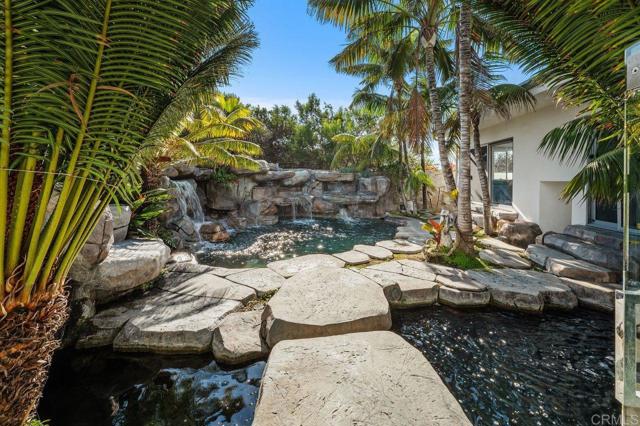 Detail Gallery Image 14 of 47 For 806 4th St, Encinitas,  CA 92024 - 5 Beds | 5/2 Baths