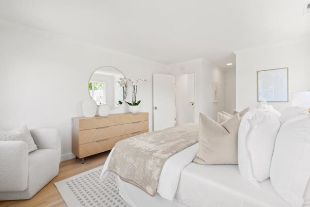 519 Francisco Drive, Burlingame CA: https://media.crmls.org/mediaz/df48a0b3-f60f-41c9-9d05-b540ad41ae9c.jpg