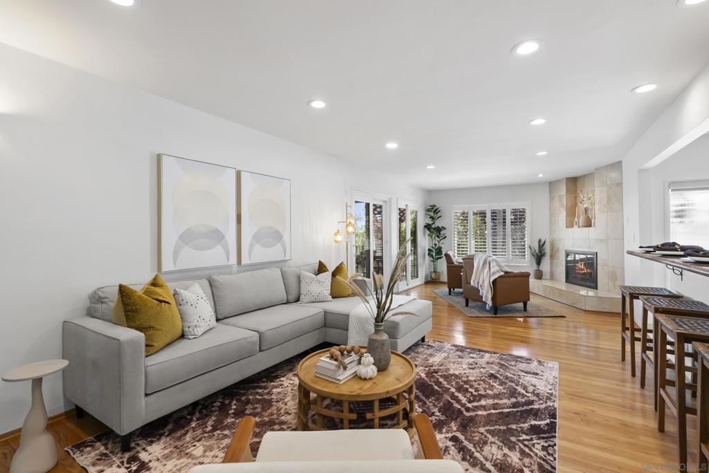 4886 Jewell Street - photo 2