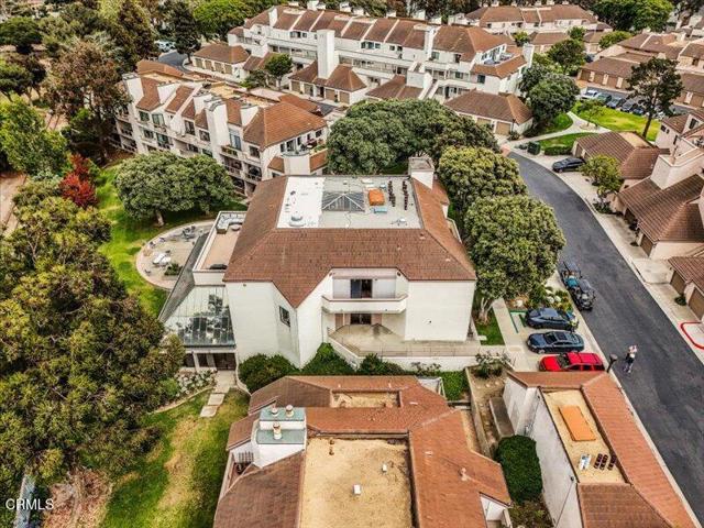 612 Island View Circle, Port Hueneme CA: https://media.crmls.org/mediaz/df49d665-79a6-4e04-a0a4-44729cd9d87b.jpg