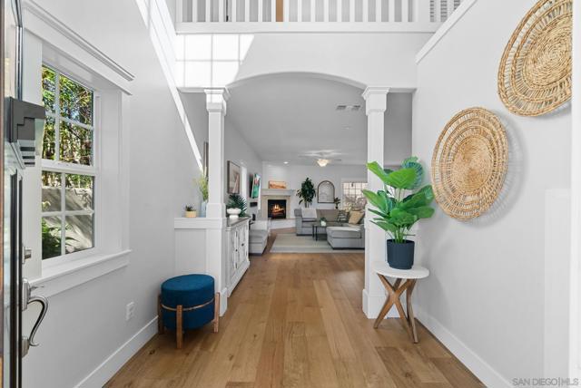 523 9th St, Imperial Beach CA: https://media.crmls.org/mediaz/df49eb5b-638e-4835-8b2d-d5b69f57eafc.jpg