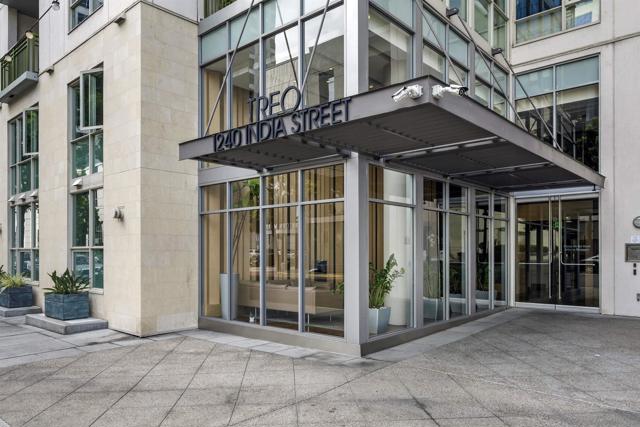 1240 India, San Diego CA: https://media.crmls.org/mediaz/df4a8fd3-1903-43a5-8afc-b73db2594147.jpg