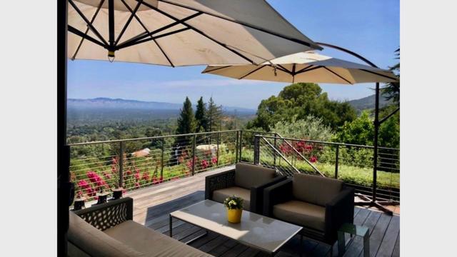 24860 Olive Tree Lane, Los Altos Hills CA: https://media.crmls.org/mediaz/df4b5750-8e37-4e56-88bf-195874869259.jpg
