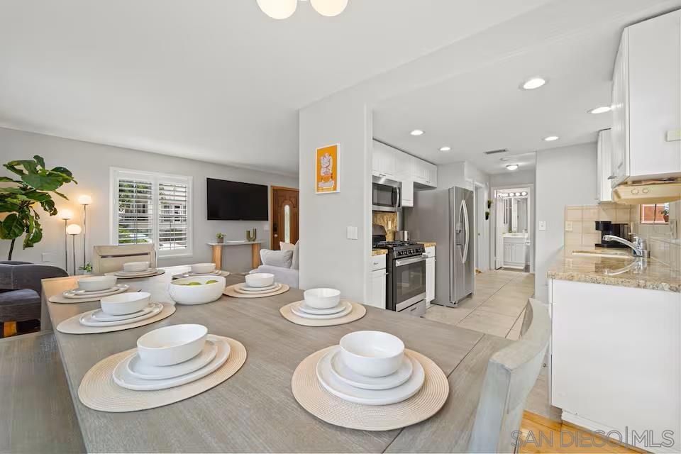 309 Lewis - photo 9