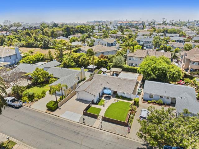Detail Gallery Image 36 of 38 For 3925 Linmar Ln, Carlsbad,  CA 92008 - 3 Beds | 2 Baths