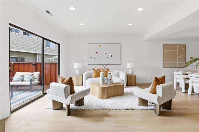 812 Ram Lane, Foster City CA: https://media.crmls.org/mediaz/df4e341a-9f65-4ccc-8cbb-c903d8dcce49.jpg