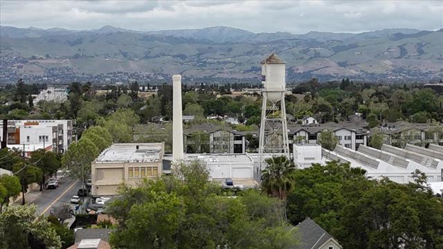 895 S 2nd Street, San Jose CA: https://media.crmls.org/mediaz/df4e74e9-fca9-4483-bcfc-d5c336997b2c.jpg