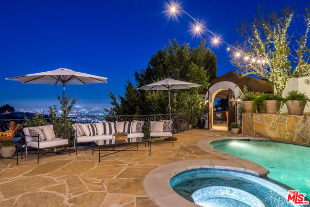 8149 Mannix Drive, Los Angeles CA: https://media.crmls.org/mediaz/df5086a5-7ec0-400b-a0e0-d95ab40c8db2.jpg