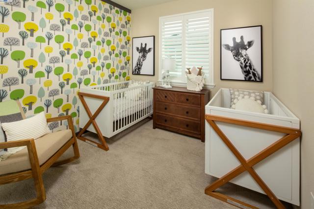 6185 Raven Avenue, Dublin CA: https://media.crmls.org/mediaz/df518da5-75b9-4422-a5d2-da523a3c930a.jpg