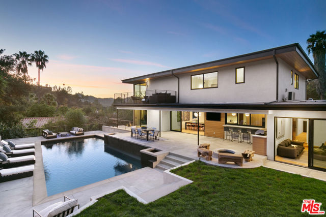 Photo of 11428 Dona Lola Drive, Studio City, CA 91604